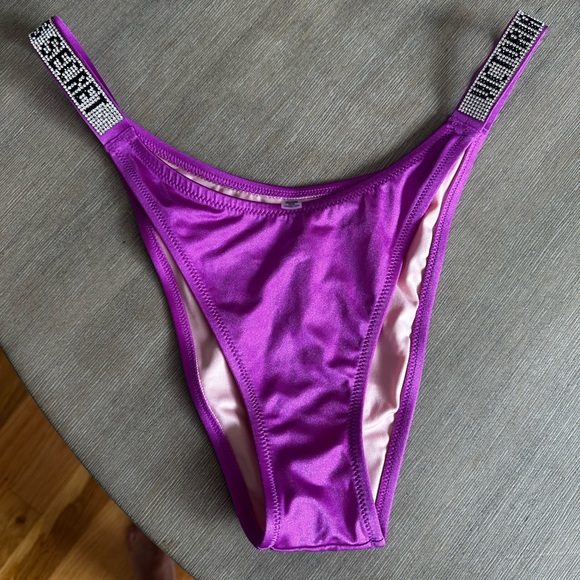 Victoria's Secret Purple large Bikini Bottom with Rhinestone Accents nwot - Picture 1 of 3